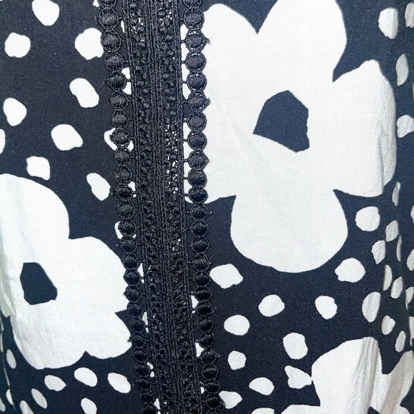 ModCloth Retro Daisy Black White Floral Polka Dot Dress XXS - Picture 5 of 7